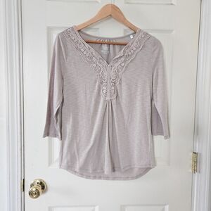 Beige Crochet Lace V-Neck Henley Blouse Peasant Boho 3/4 Sleeve Top